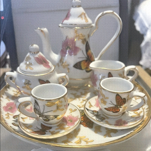 VINTAGE Allison L.L Tea Party Set